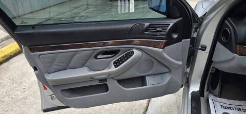 2003 BMW 5 Series 540i