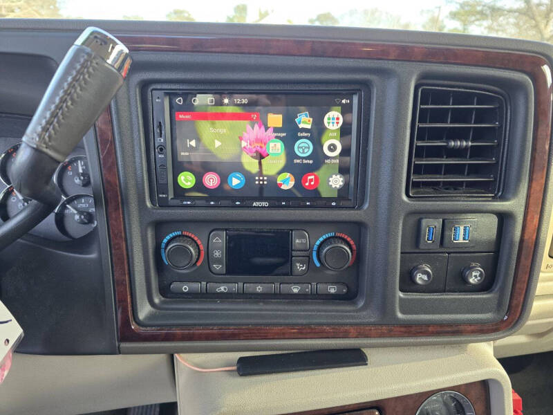 2005 Cadillac Escalade