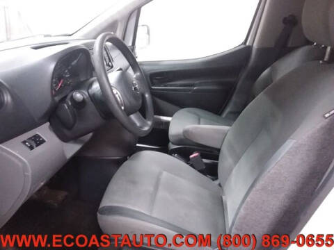 2017 Nissan NV200 SV