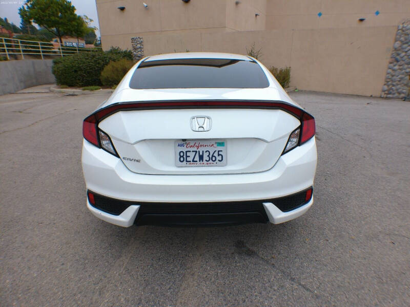 2018 Honda Civic for sale at ARAX AUTO SALES in Tujunga CA