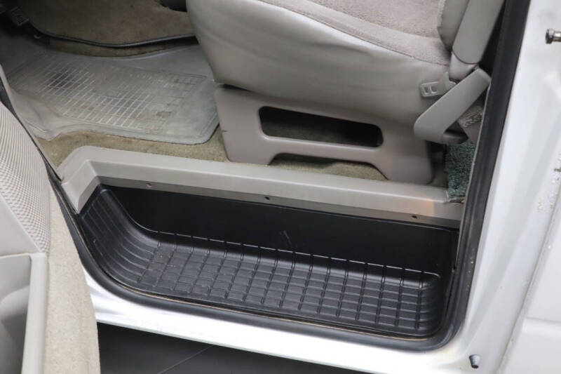 2002 Chevrolet Astro LS