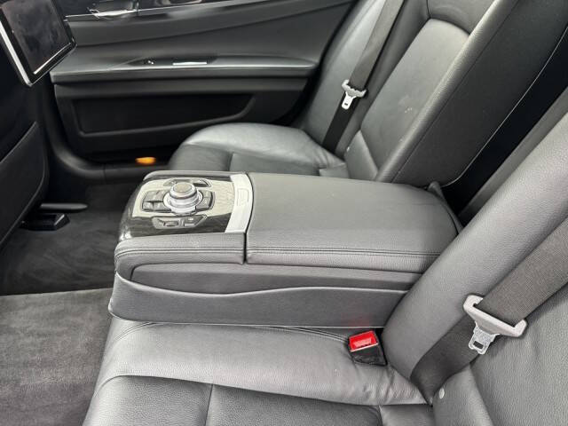 2013 BMW 7 Series 740Li xDrive