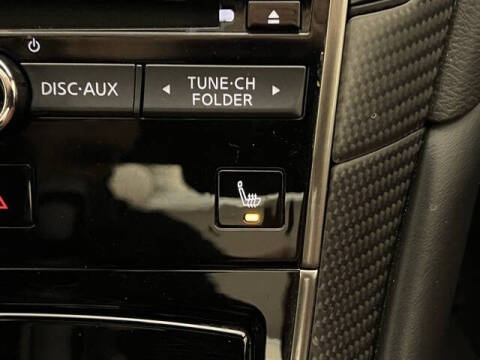 2022 Infiniti Q60 Red Sport 400