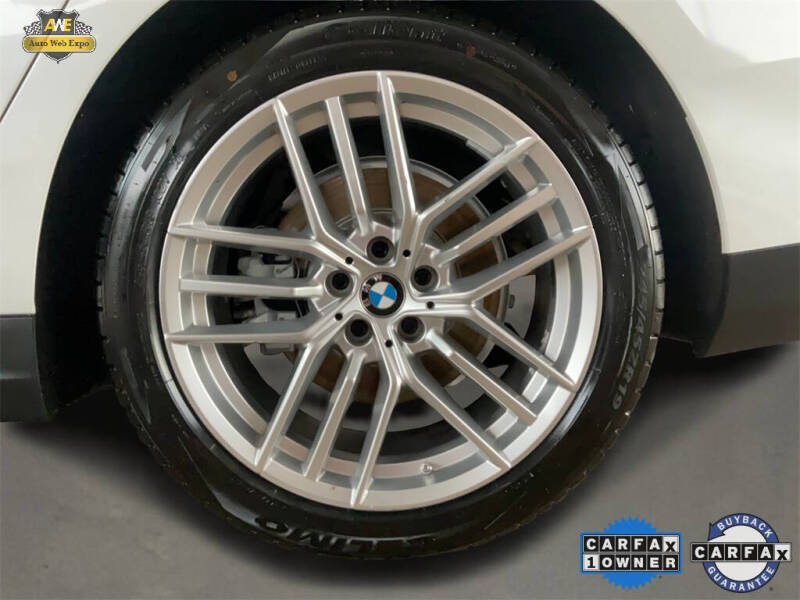 2025 BMW 5 Series 530i