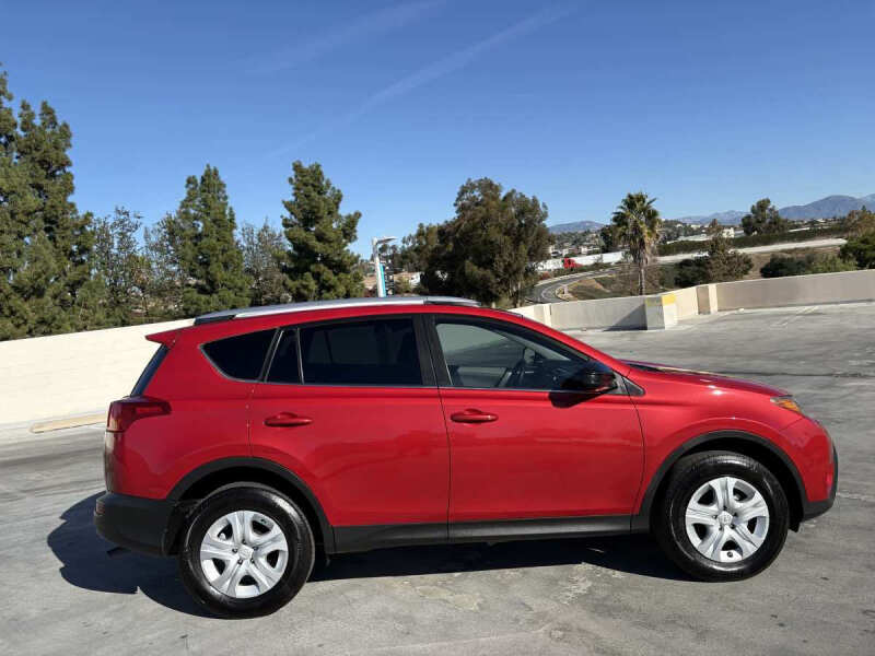 2013 Toyota RAV4 LE