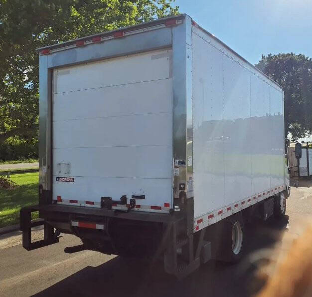 2018 Isuzu NPR