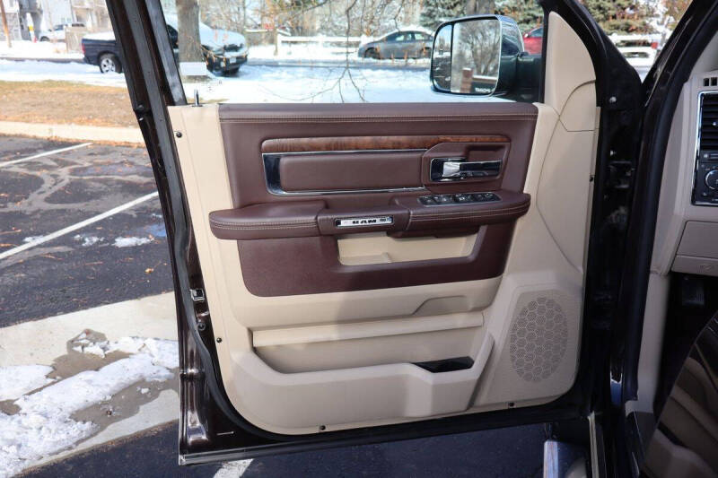 2016 RAM 3500 Laramie Longhorn