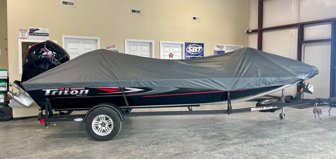 2018 Triton 18 TX for sale at Truman Lake Marine in Warsaw, MO