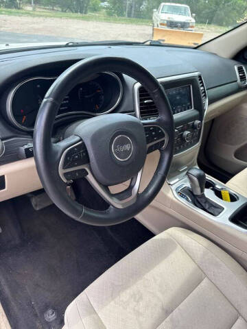 2019 Jeep Grand Cherokee Laredo E