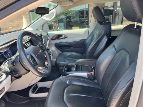 2018 Chrysler Pacifica Touring L