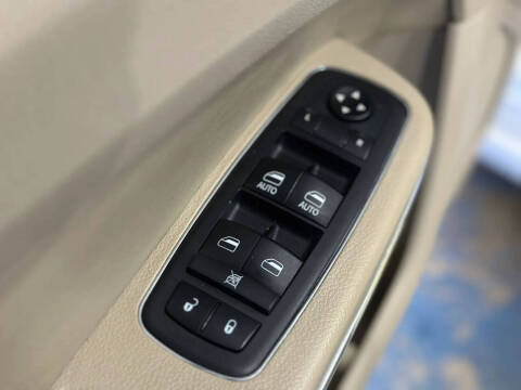 2011 Chrysler 300 Limited