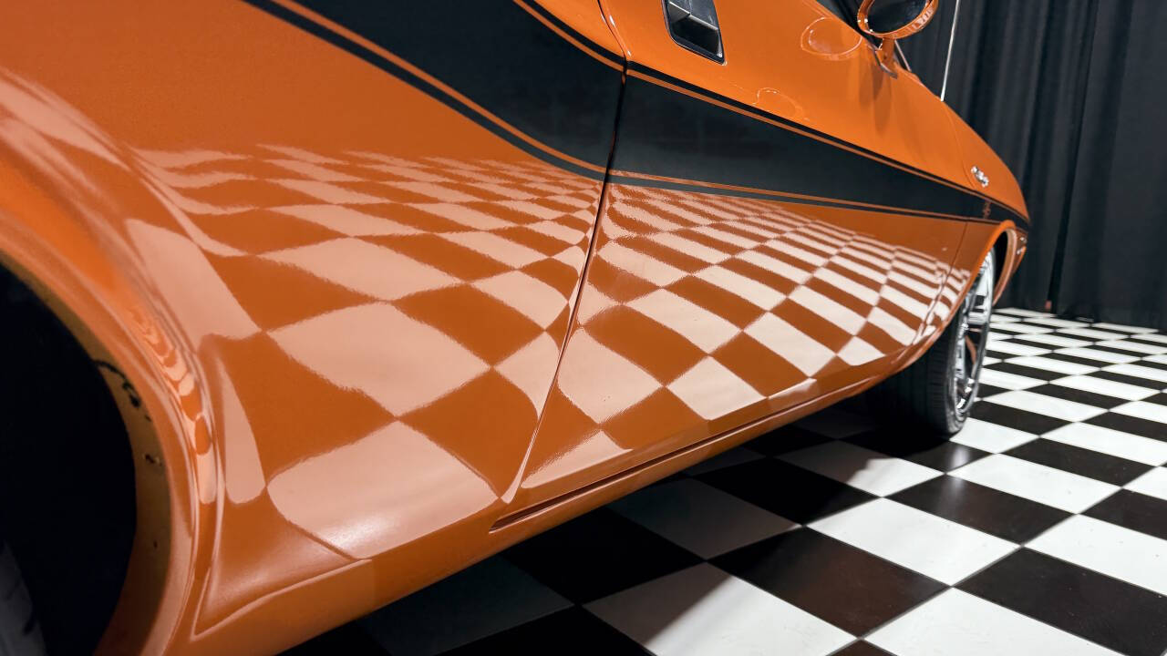 1970 Dodge Challenger 24