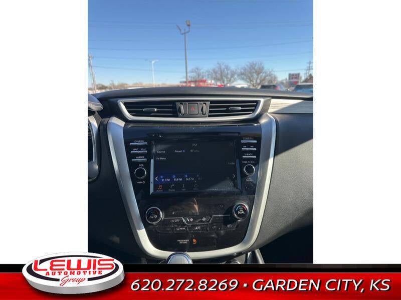 2017 Nissan Murano for sale at Lewis Chevrolet of Garden City in Garden City, KS