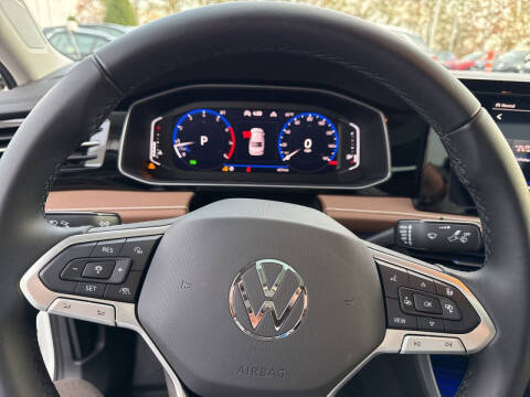 2025 Volkswagen Jetta SEL