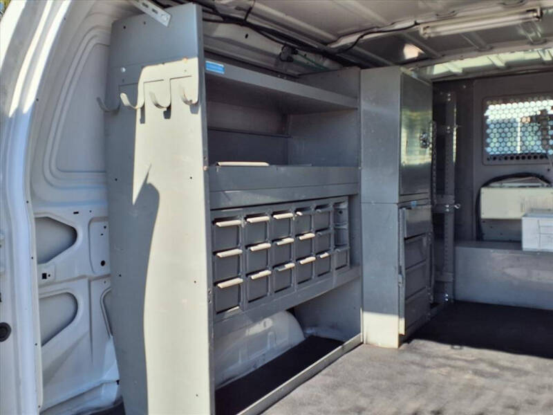 2011 Ford E-Series E-250