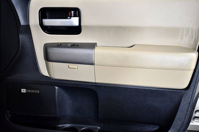 2014 Toyota Sequoia Limited