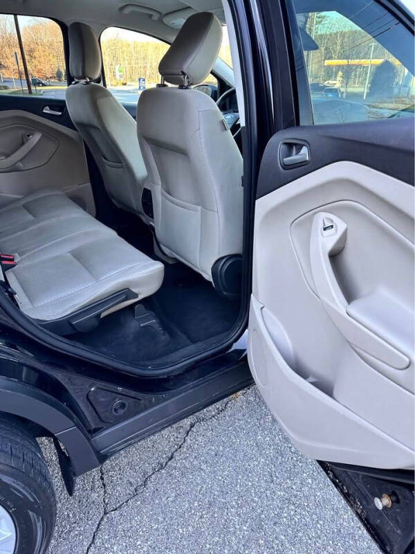 2019 Ford Escape SE