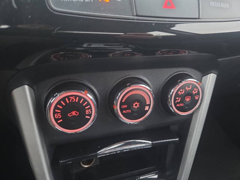 2016 Mitsubishi Lancer ES