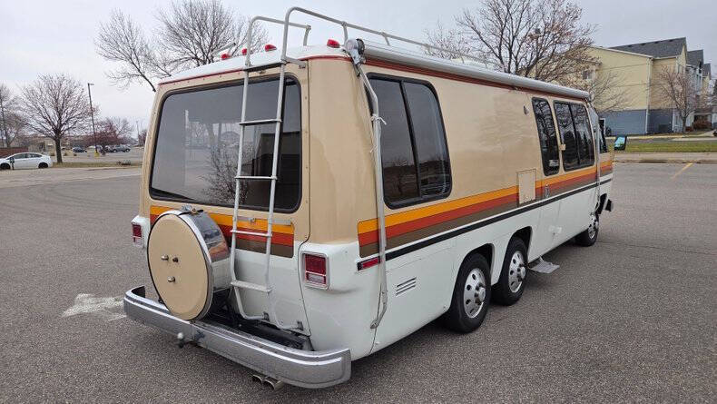 1976 GMC Motorhome 26'