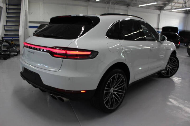 2020 Porsche Macan S