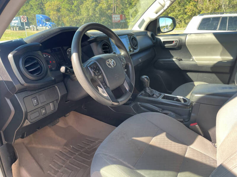 2020 Toyota Tacoma SR