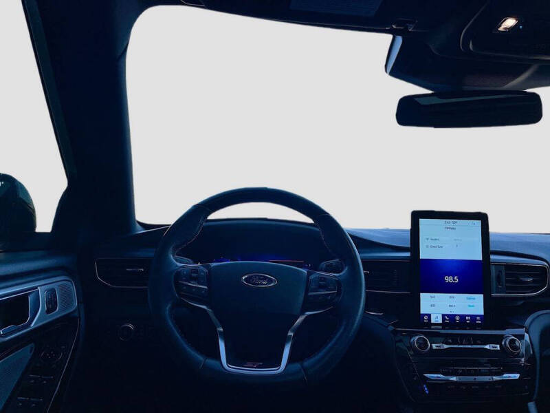 2022 Ford Explorer ST