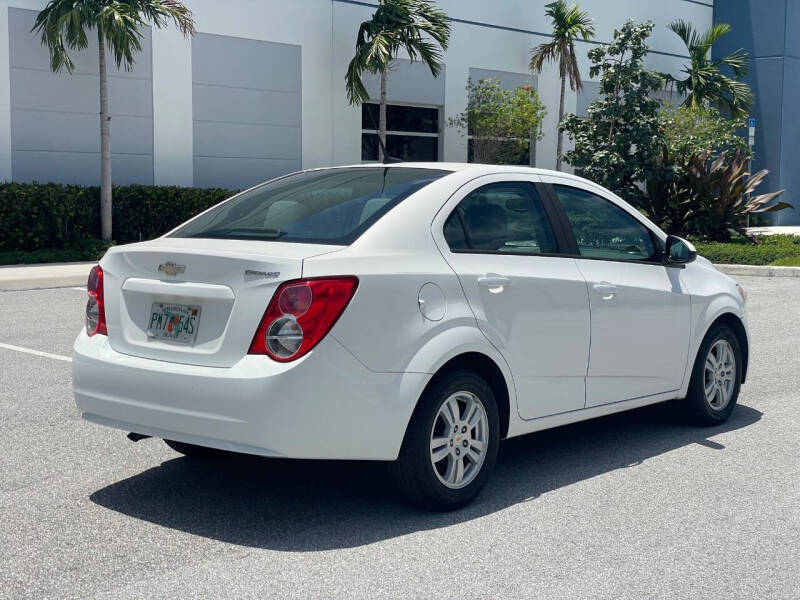 2012 Chevrolet Sonic LS