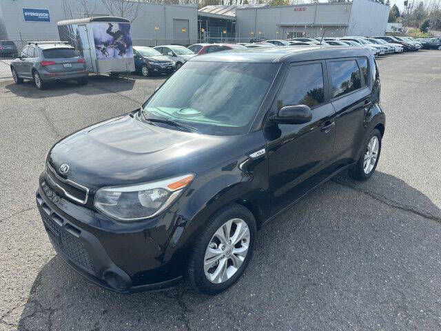 2015 Kia Soul +