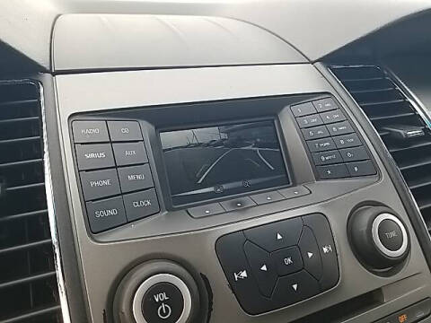 2018 Ford Taurus SEL