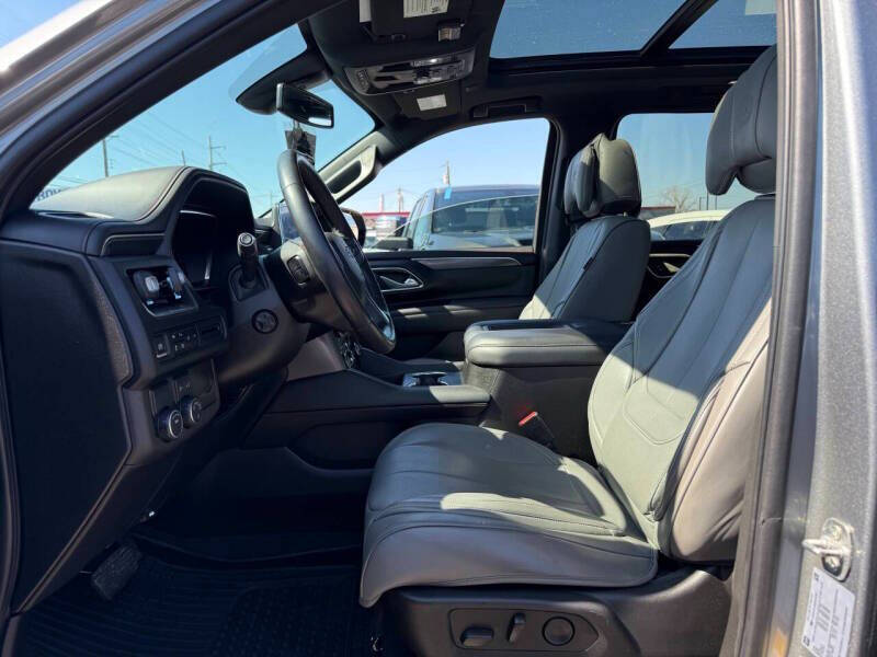 2022 Chevrolet Suburban RST