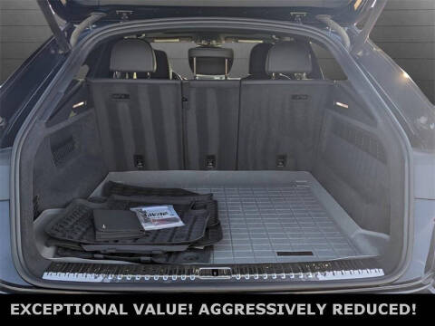 2019 Audi Q8 quattro Premium 55 TFSI