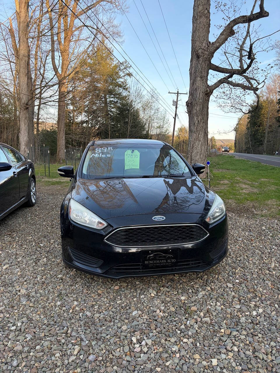 Black 2015 Ford Focus SE SE 4dr Sedan 2