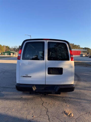 2019 Chevrolet Express 2500