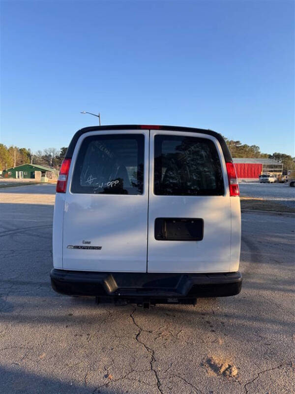 2019 Chevrolet Express 2500