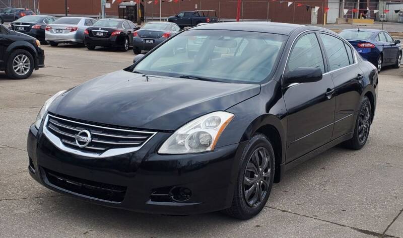 2012 Nissan Altima for sale at MIDWEST MOTORSPORTS in Rock Island IL