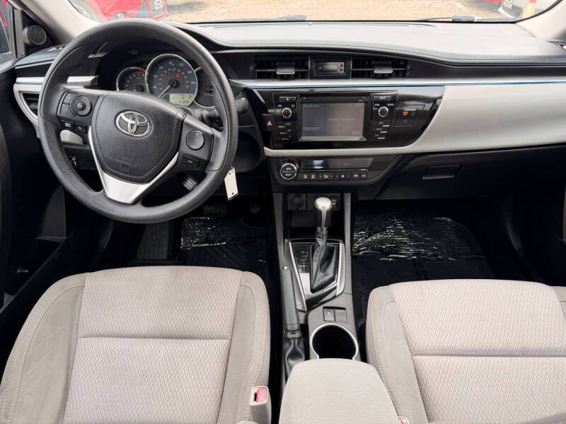 2015 Toyota Corolla LE
