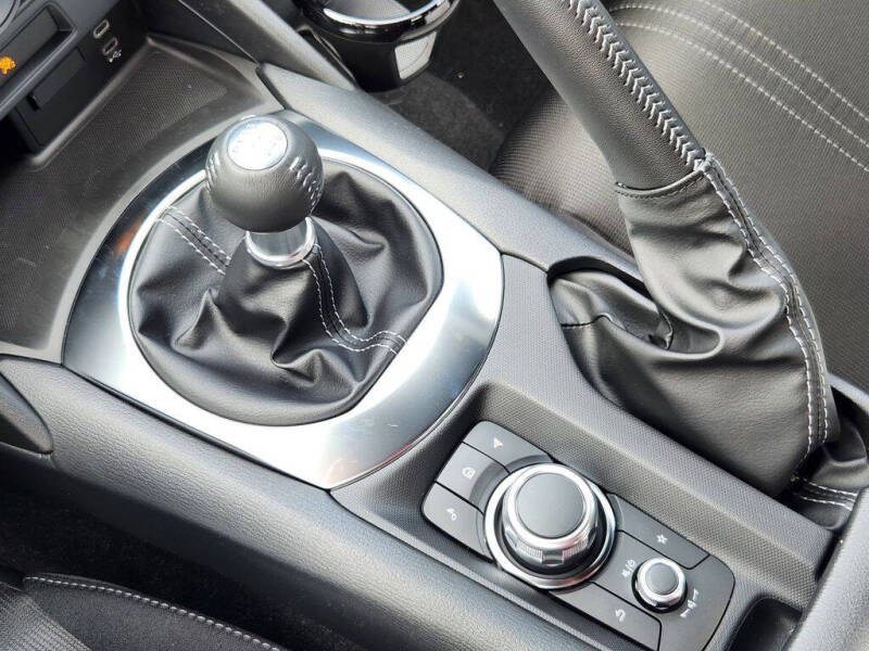 2026 Mazda MX-5 Miata Sport