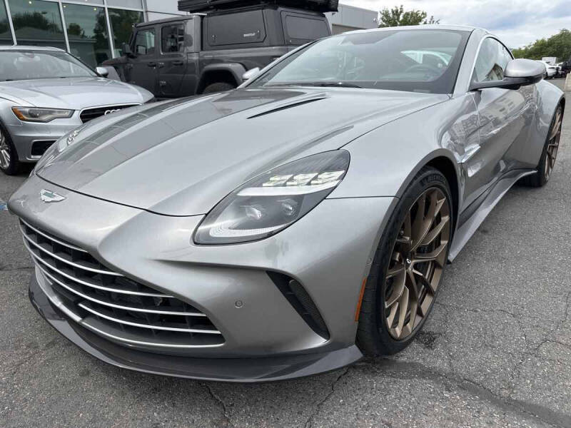 2025 Aston Martin Vantage