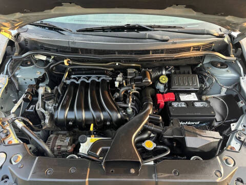 2012 Nissan Versa 1.8 S