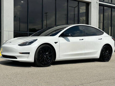 2021 Tesla Model 3 Standard Range Plus