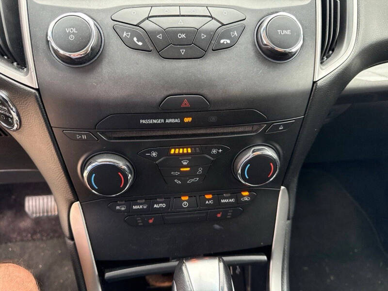 2017 Ford Edge SEL