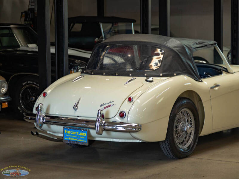 1960 Austin-Healey BT7 Roadster