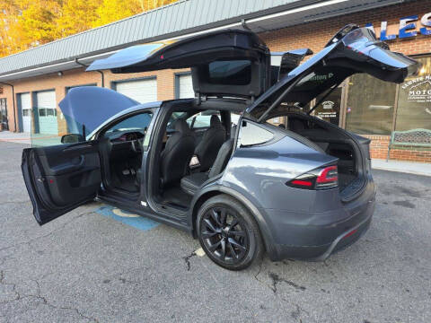 2023 Tesla Model X Standard Range