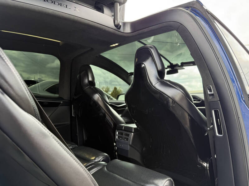 2016 Tesla Model X 75D