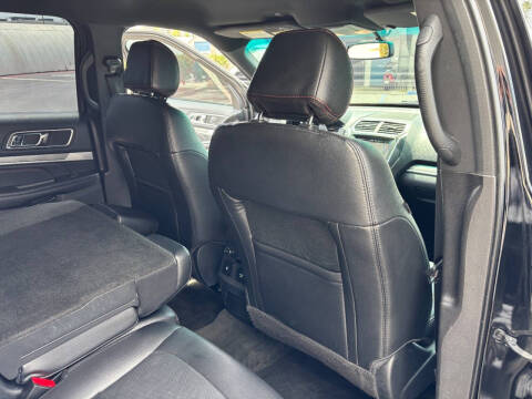 2016 Ford Explorer Sport