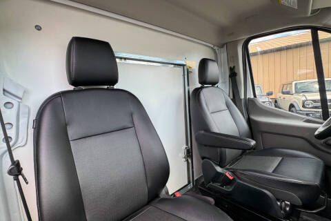 2023 Ford E-Transit 350