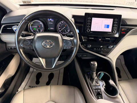 2023 Toyota Camry Hybrid
