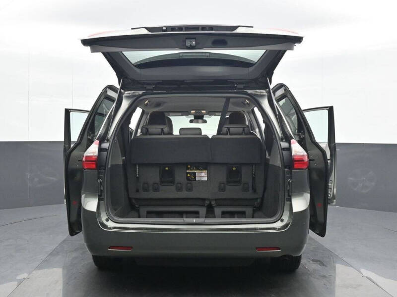 2020 Toyota Sienna L 7-Passenger