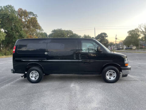 2017 Chevrolet Express 2500