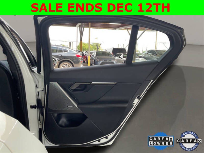 2024 BMW i5 eDrive40